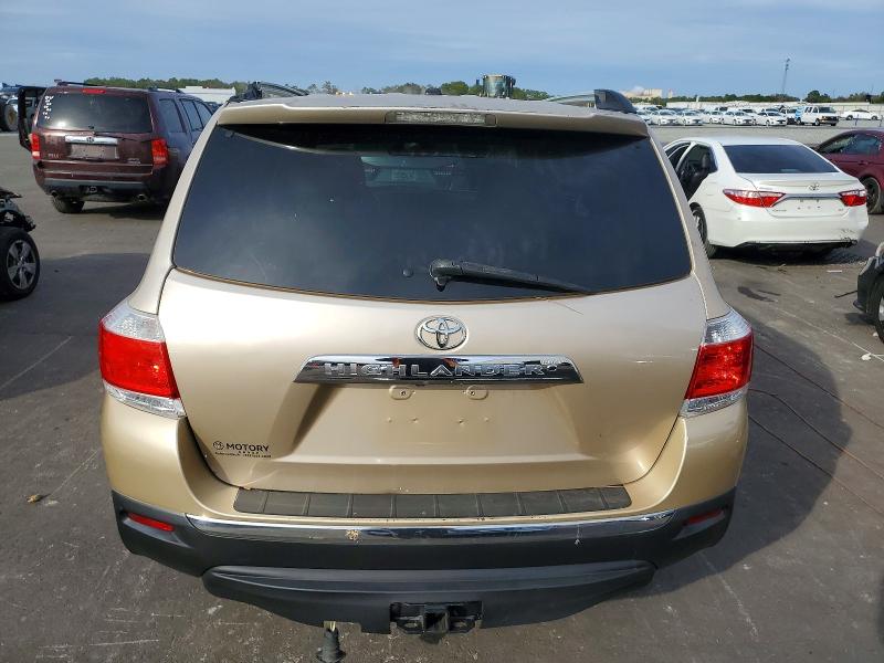 Photo 6 from auction – 2012 TOYOTA HIGHLANDER with VIN 5TDYK3EH2CS052132