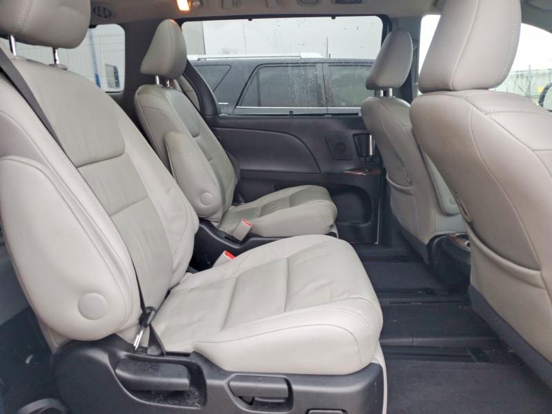Photo 11 from auction – 2015 TOYOTA SIENNA XLE with VIN 5TDYK3DC7FS655149