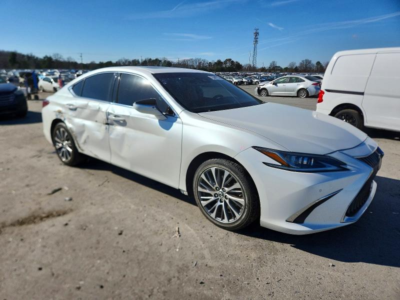 Photo 4 from auction – 2020 LEXUS ES 350 with VIN 58ADZ1B13LU064750