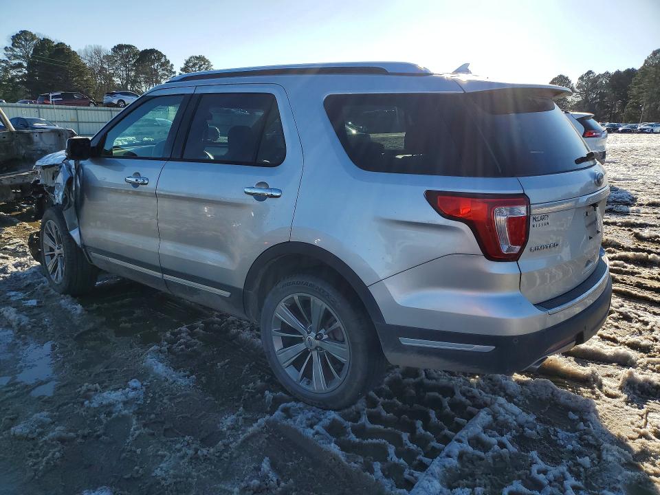 Photo 2 from auction – 2018 FORD EXPLORER with VIN 1FM5K8F86JGA82025