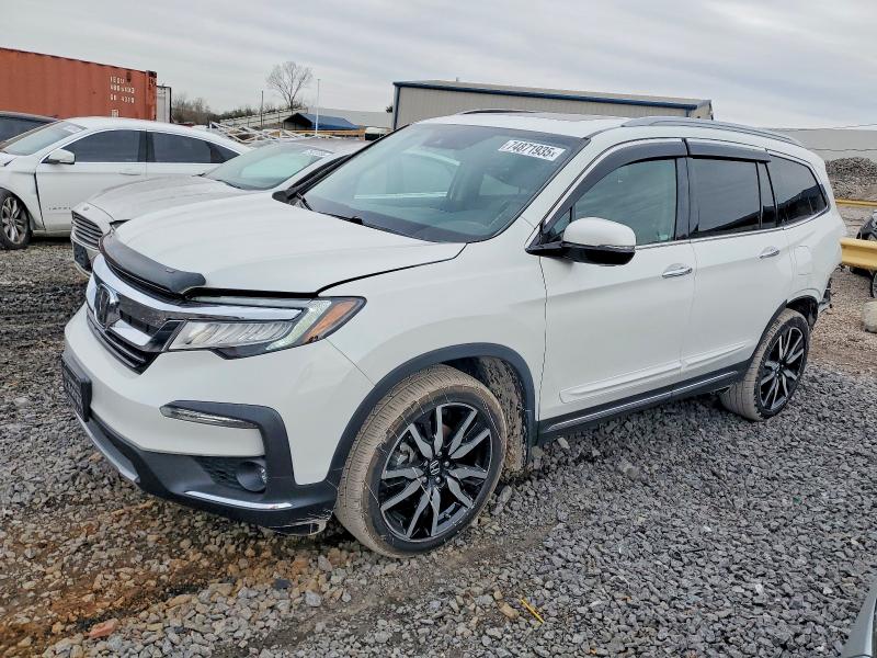 HONDA PILOT 2022 with VIN 5FNYF5H91NB004259 - Photo from auction