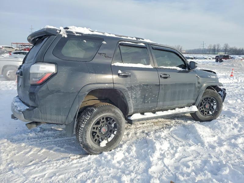 Photo 3 from auction – 2024 TOYOTA 4RUNNER with VIN JTERU5JR2R6274991