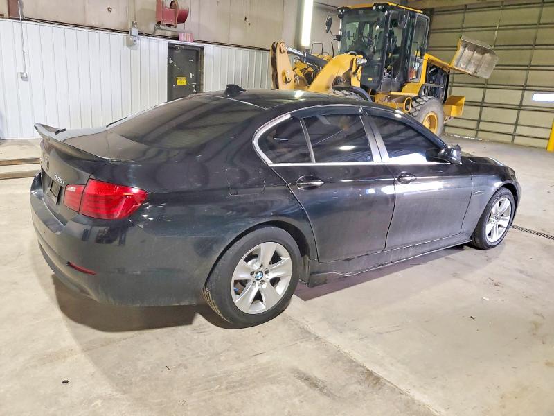 Photo 3 from auction – 2013 BMW 528 XI with VIN WBAXH5C52DDW16404