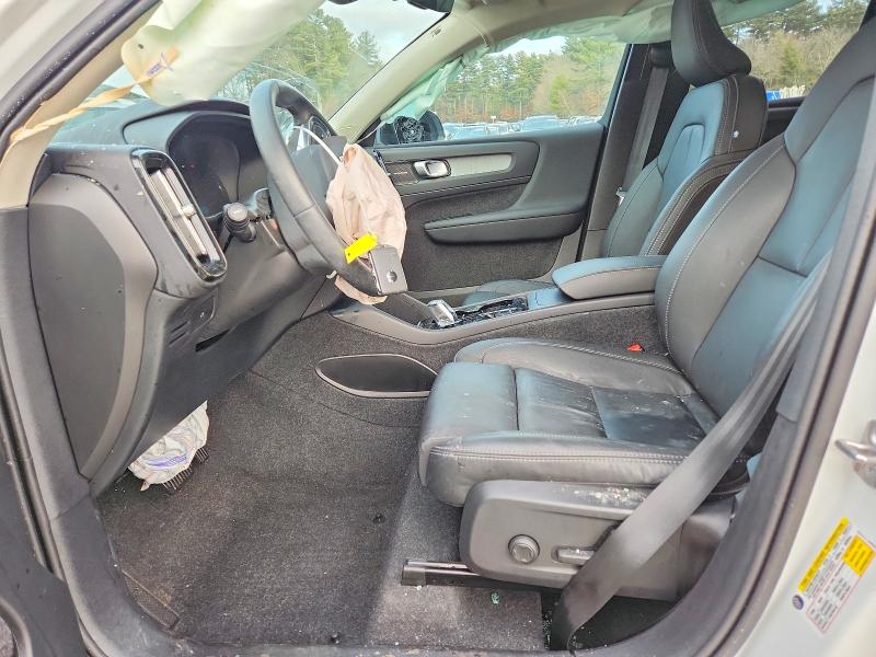 Photo 7 from auction – 2024 VOLVO XC40 PLUS with VIN YV4L12UL2R2360363