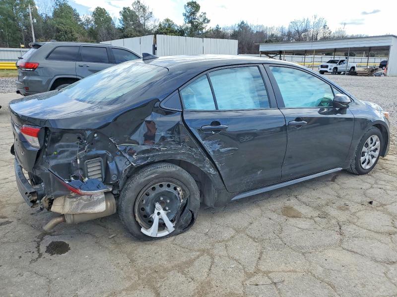 Photo 3 from auction – 2024 TOYOTA COROLLA LE with VIN 5YFB4MDE9RP167258