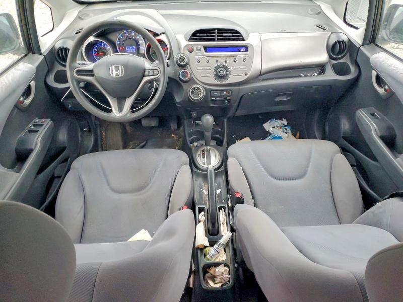 Photo 8 from auction – 2011 HONDA FIT with VIN JHMGE8H33BC028808