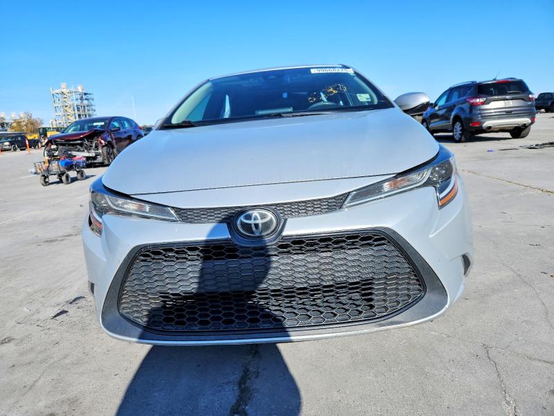 Photo 5 from auction – 2020 TOYOTA COROLLA LE with VIN 5YFHPRAE8LP016888