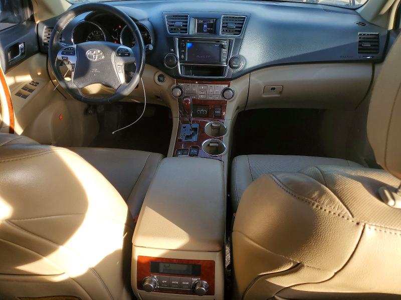 Photo 8 from auction – 2013 TOYOTA HIGHLANDER with VIN 5TDDK3EH6DS195486