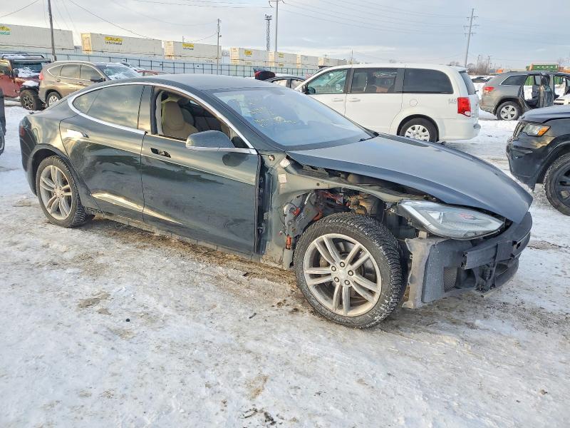 Photo 4 from auction – 2013 TESLA MODEL S with VIN 5YJSA1CGXDFP03942