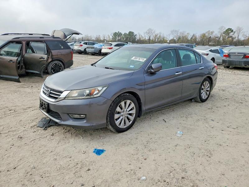 HONDA ACCORD 2013 with VIN 1HGCR2F71DA265319 - Photo from auction