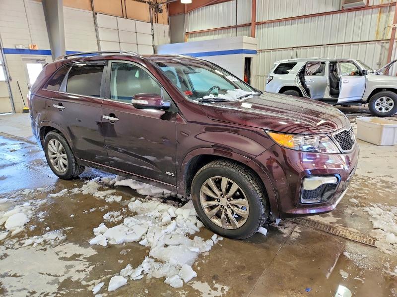 Photo 4 from auction – 2011 KIA SORENTO with VIN 5XYKWDA28BG111049