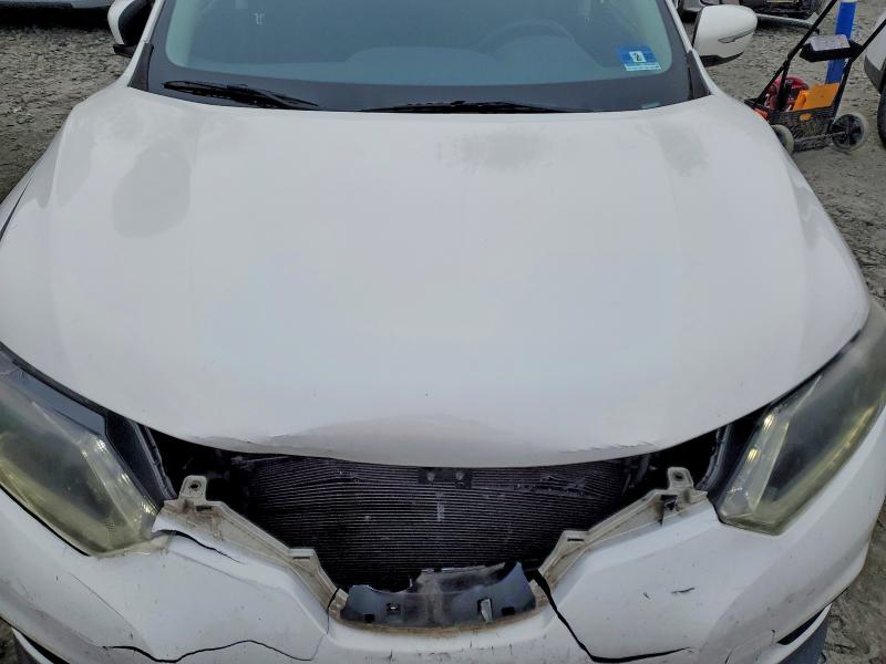Photo 12 from auction – 2014 NISSAN ROGUE S with VIN 5N1AT2MV9EC754349