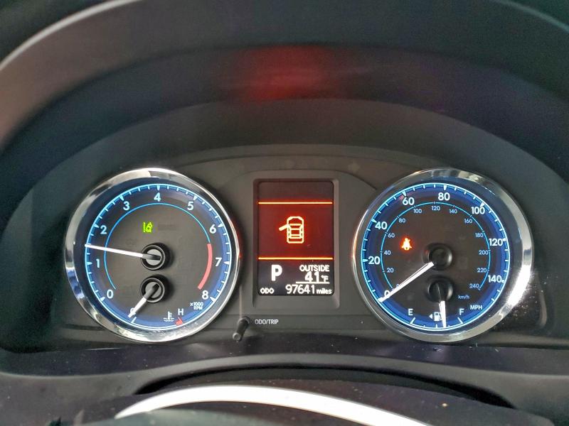 Photo 9 from auction – 2018 TOYOTA COROLLA L with VIN 5YFBURHE2JP837714