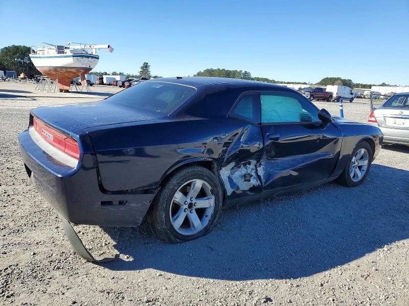 Photo 3 from auction – 2014 DODGE CHALLENGER with VIN 2C3CDYAG5EH176674