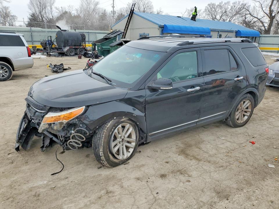 FORD EXPLORER 2015 with VIN 1FM5K8D84FGC40677 - Photo from auction