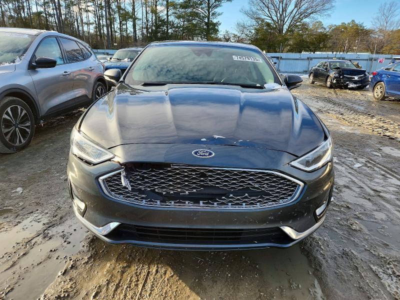 Photo 5 from auction – 2019 FORD FUSION with VIN 3FA6P0RU3KR220916