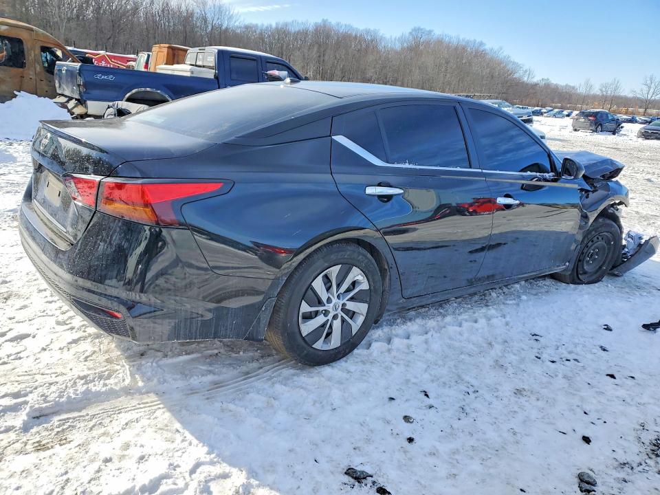 Photo 3 from auction – 2025 NISSAN ALTIMA with VIN 1N4BL4BV6SN332813
