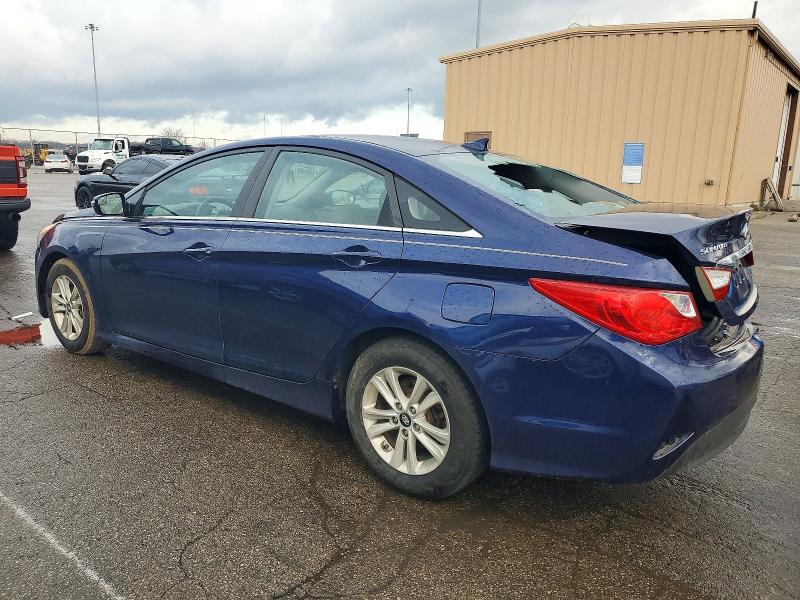 Photo 2 from auction – 2014 HYUNDAI SONATA GLS with VIN 5NPEB4AC6EH837071
