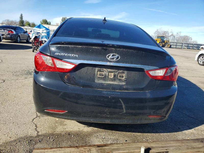 Photo 6 from auction – 2013 HYUNDAI SONATA GLS with VIN 5NPEB4AC2DH637500
