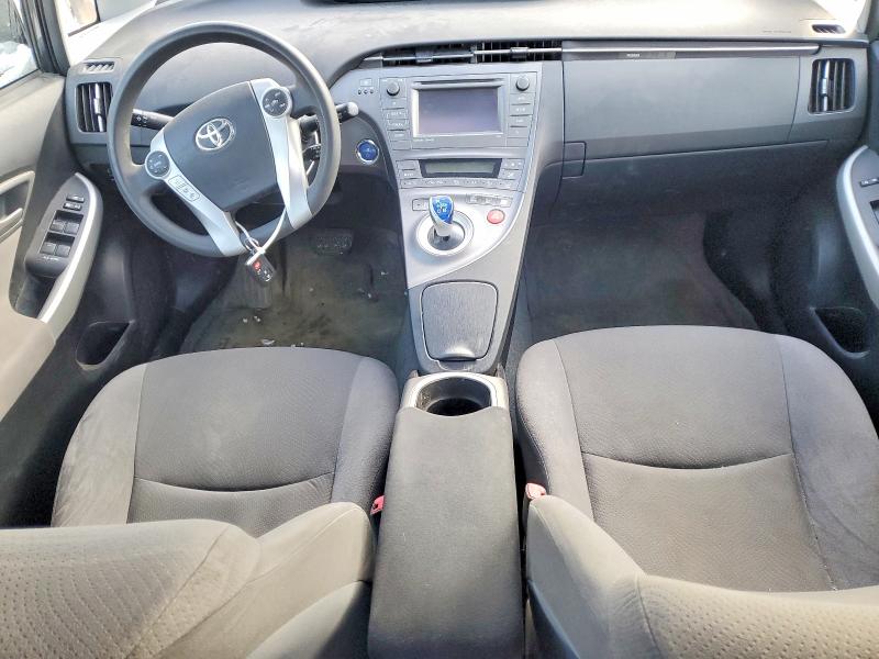 Photo 8 from auction – 2012 TOYOTA PRIUS with VIN JTDKN3DU2C1575689