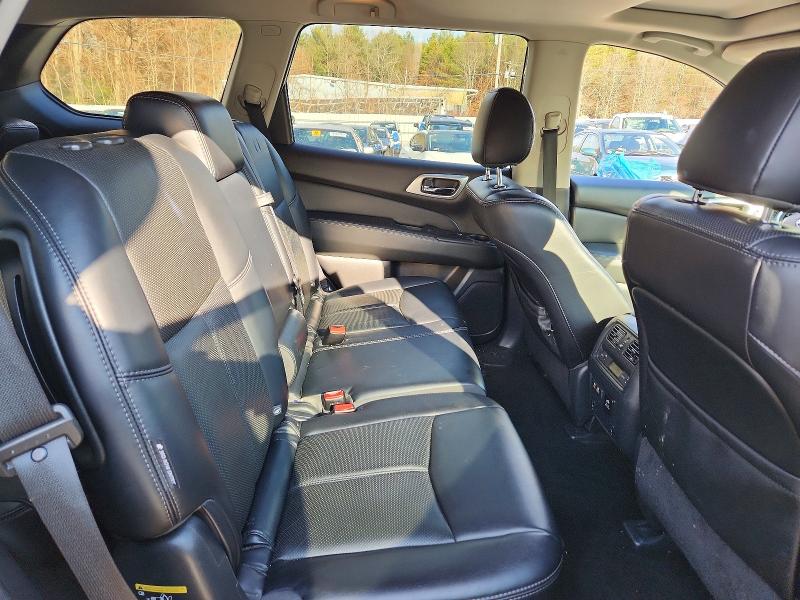 Photo 11 from auction – 2019 NISSAN PATHFINDER with VIN 5N1DR2MM8KC580126