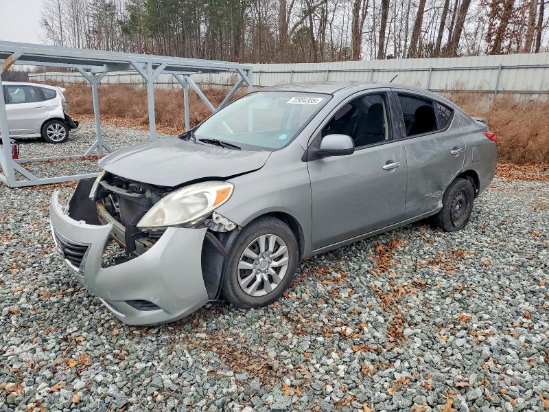 NISSAN VERSA S 2014 with VIN 3N1CN7AP7EK449746 - Photo from auction