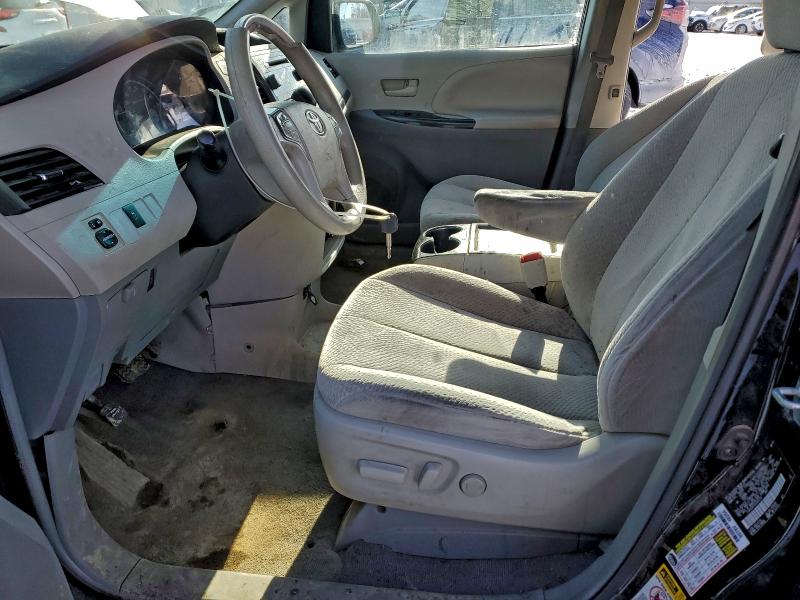 Photo 7 from auction – 2011 TOYOTA SIENNA LE with VIN 5TDKK3DC5BS066228