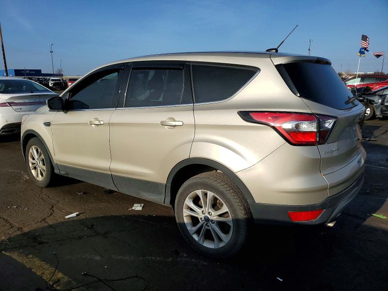 Zdjęcie 2 z aukcji – 2017 FORD ESCAPE SE z VIN 1FMCU0GD5HUE92745