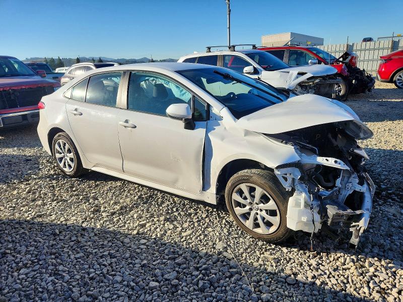 Photo 4 from auction – 2022 TOYOTA COROLLA LE with VIN 5YFEPMAEXNP338778