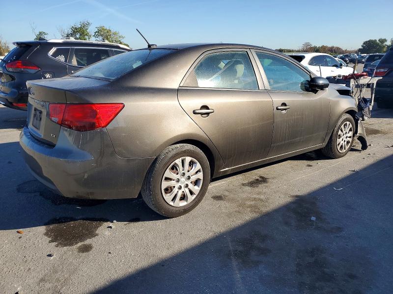 Photo 3 from auction – 2012 KIA FORTE EX with VIN KNAFU4A22C5492153