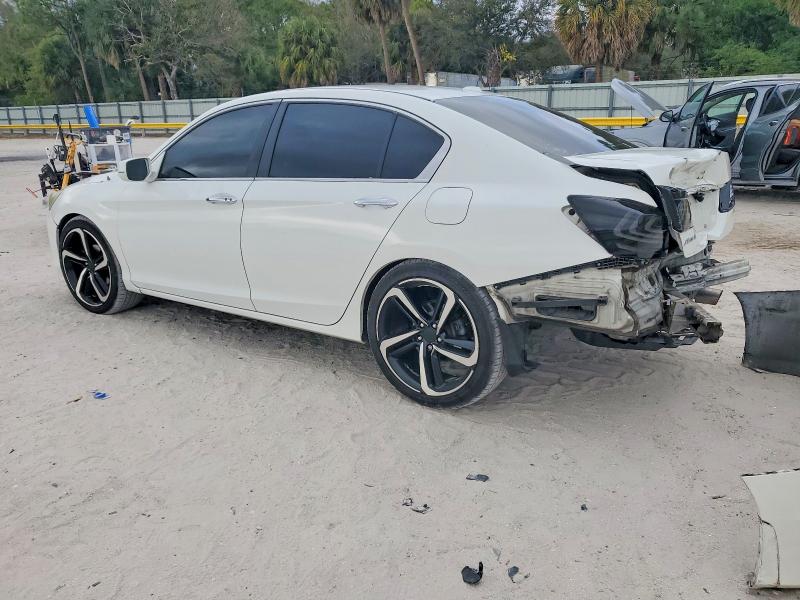 Photo 2 from auction – 2015 HONDA ACCORD EXL with VIN 1HGCR2F88FA273199