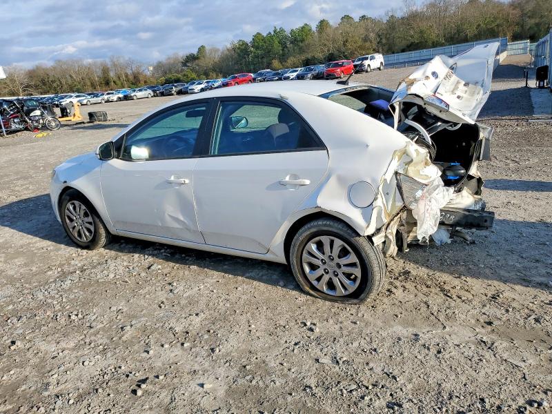 Photo 2 from auction – 2013 KIA FORTE EX with VIN KNAFU4A20D5697018