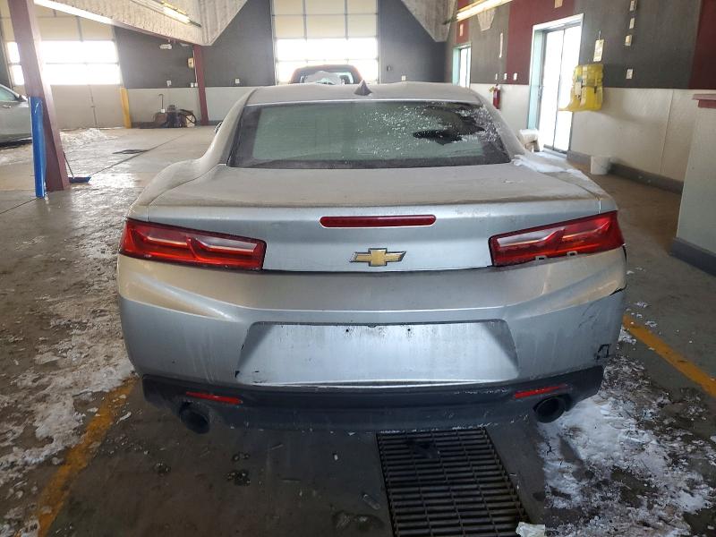 Photo 6 from auction – 2018 CHEVROLET CAMARO with VIN 1G1FB1RX8J0112341