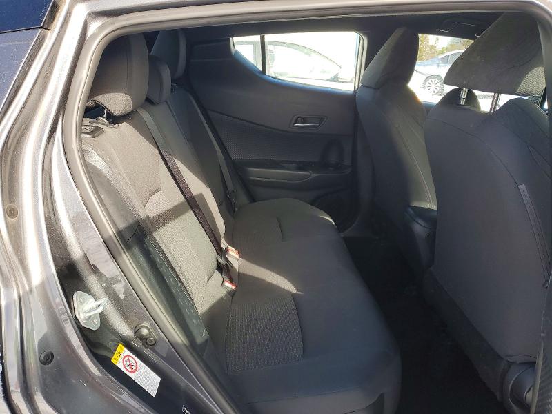 Photo 11 from auction – 2019 TOYOTA C-HR XLE with VIN NMTKHMBXXKR068551