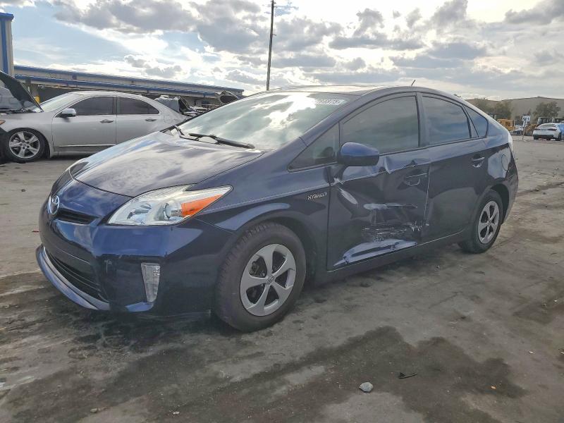 TOYOTA PRIUS 2015 with VIN JTDKN3DUXF0427946 - Photo from auction