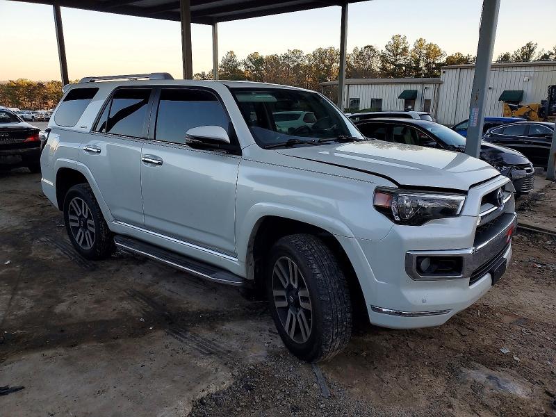 Zdjęcie 4 z aukcji – 2016 TOYOTA 4RUNNER z VIN JTEBU5JR4G5400921