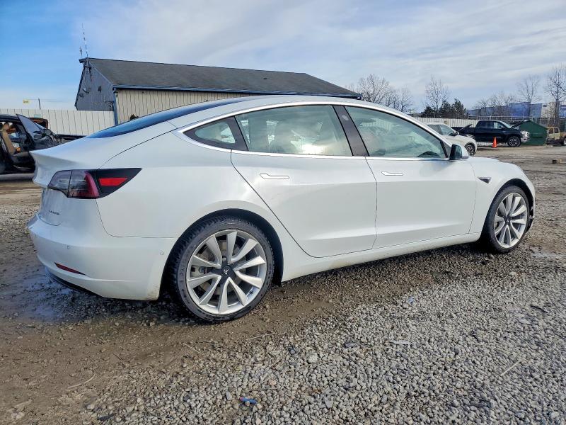 Photo 3 from auction – 2018 TESLA MODEL 3 with VIN 5YJ3E1EB4JF097950