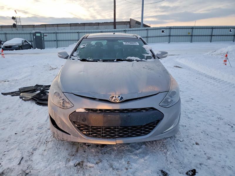 Photo 5 from auction – 2014 HYUNDAI SONATA with VIN KMHEC4A4XEA107690