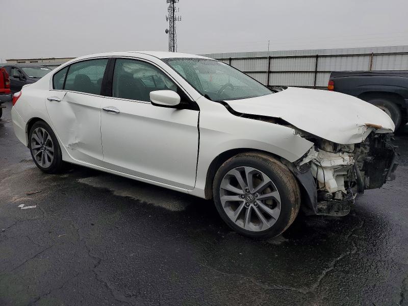 Photo 4 from auction – 2014 HONDA ACCORD with VIN 1HGCR2F5XEA168698