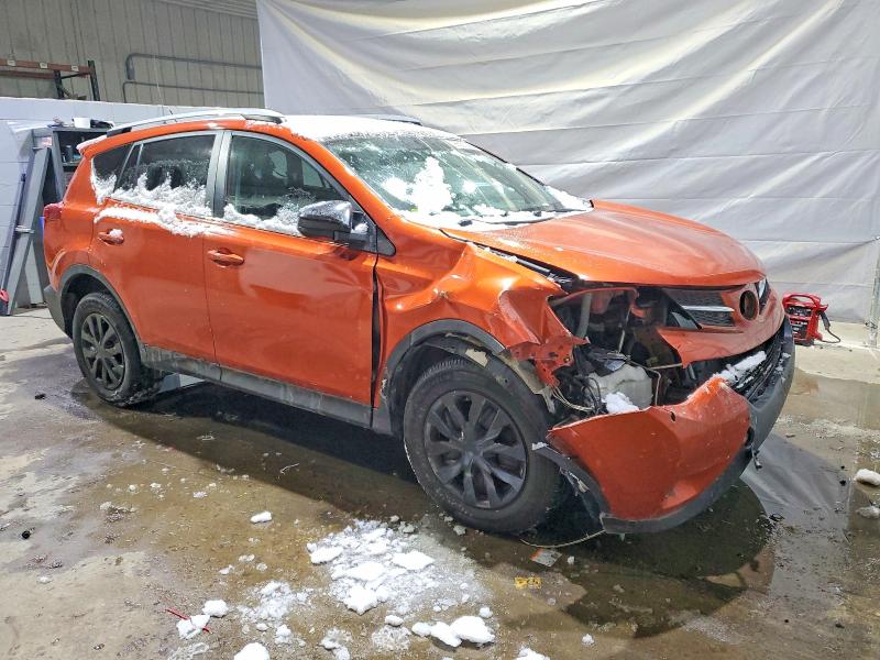 Photo 4 from auction – 2015 TOYOTA RAV4 with VIN 2T3BFREV2FW229509