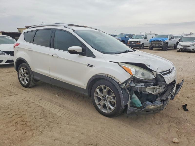 Photo 4 from auction – 2016 FORD ESCAPE with VIN 1FMCU0J95GUC57328