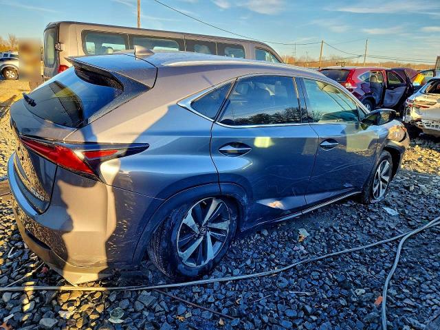 Photo 3 from auction – 2018 LEXUS NX 300 BAS with VIN JTJBARBZ2J2150135