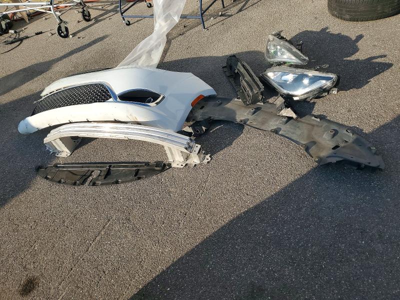 Photo 13 from auction – 2018 CHRYSLER PACIFICA T with VIN 2C4RC1BG4JR261489