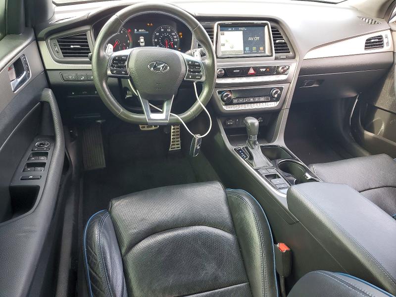Photo 8 from auction – 2018 HYUNDAI SONATA with VIN 5NPE34AB1JH706855