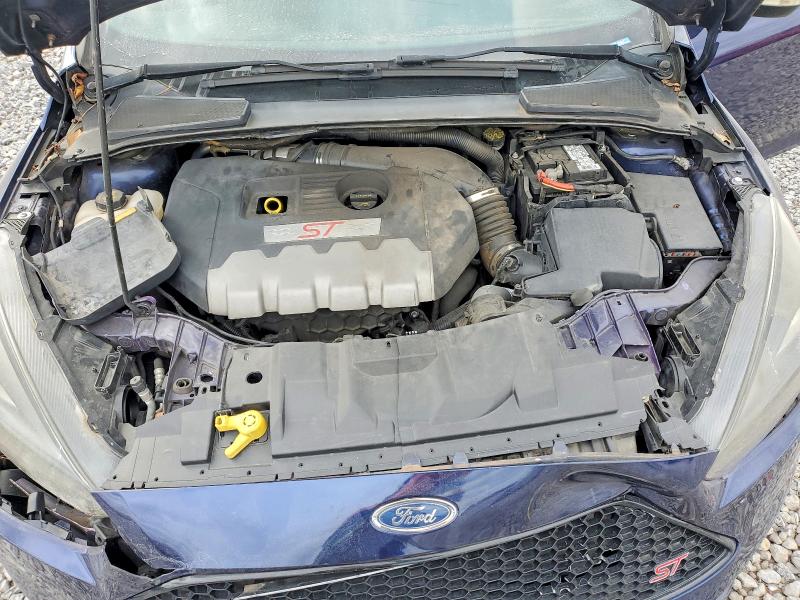 Photo 11 from auction – 2017 FORD FOCUS ST with VIN 1FADP3L99HL290182