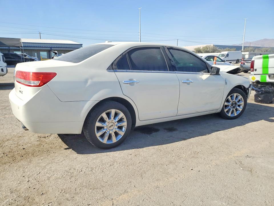 Photo 3 from auction – 2012 LINCOLN MKZ with VIN 3LNHL2GC9CR819191
