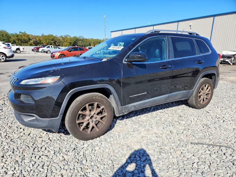JEEP CHEROKEE 2015 with VIN 1C4PJMCB1FW665415 - Photo from auction