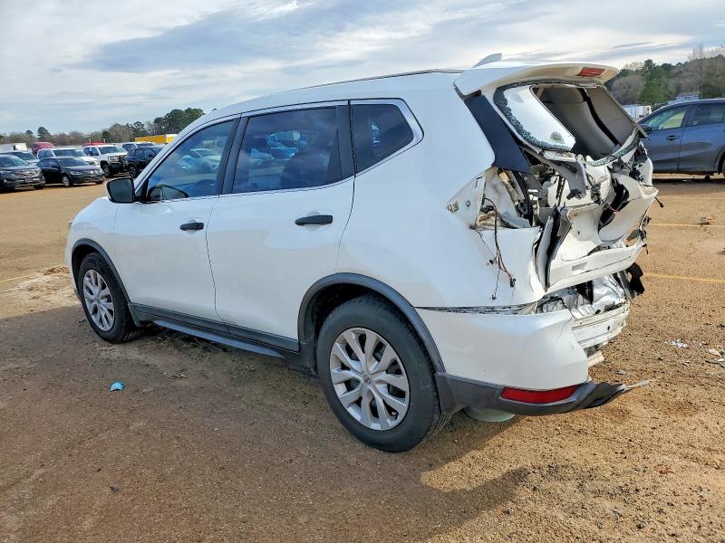 Photo 2 from auction – 2017 NISSAN ROGUE S with VIN KNMAT2MT6HP593085
