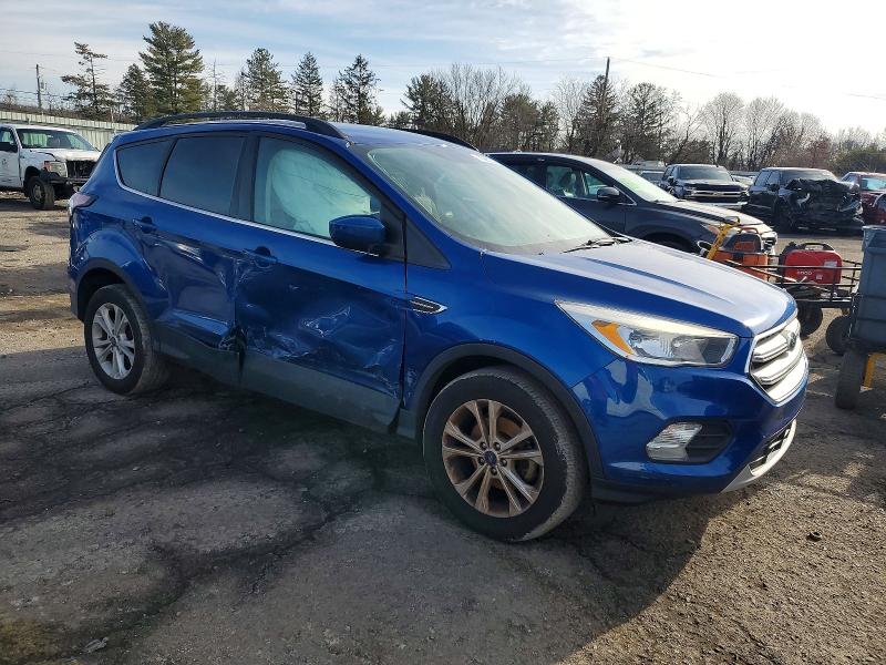 Photo 4 from auction – 2018 FORD ESCAPE SE with VIN 1FMCU0GDXJUC10492