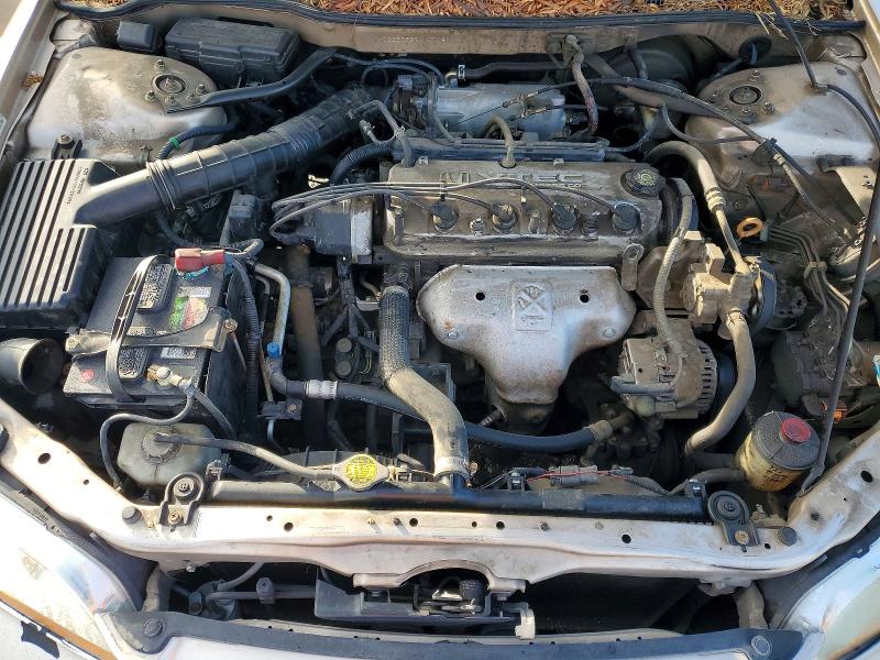 Photo 11 from auction – 2002 HONDA ACCORD with VIN 1HGCG56682A107989